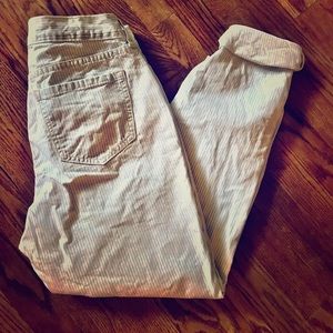 Women’s striped boyfriend jeans